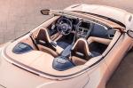 Aston Martin DB11 V8 Volante 2018 года (WW)